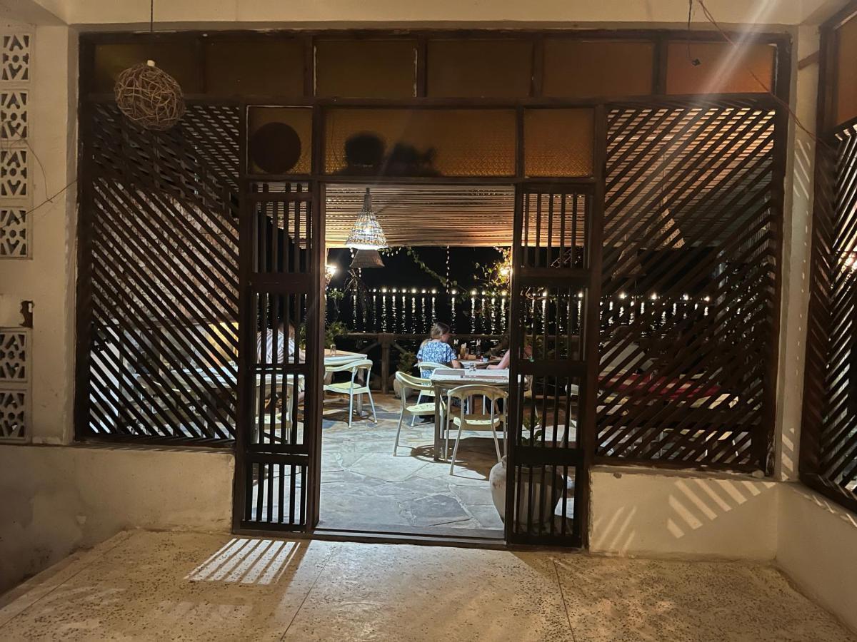 Malcom Residence 2 Mdudu Mkubwa エクステリア 写真