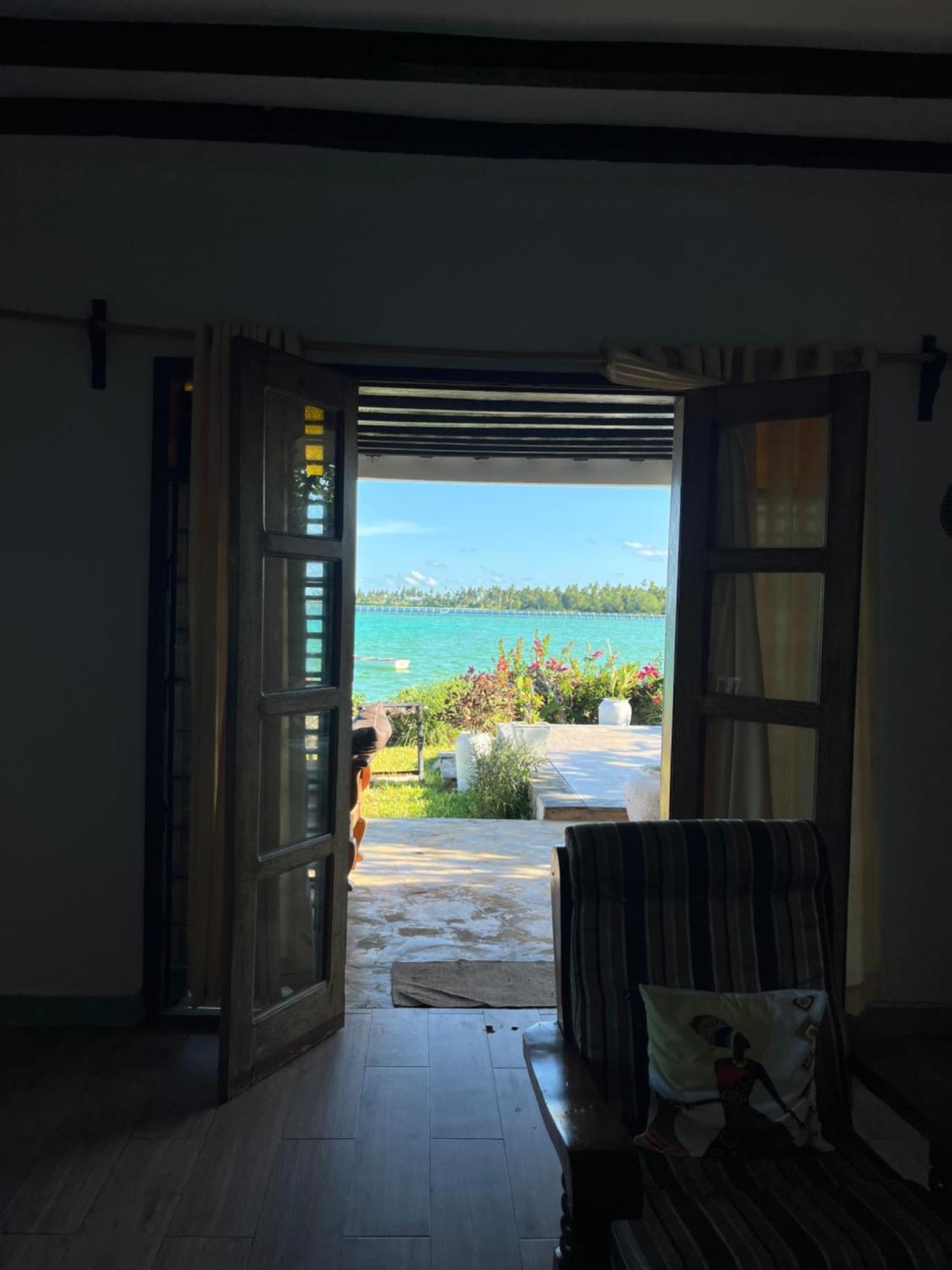 Malcom Residence 2 Mdudu Mkubwa エクステリア 写真